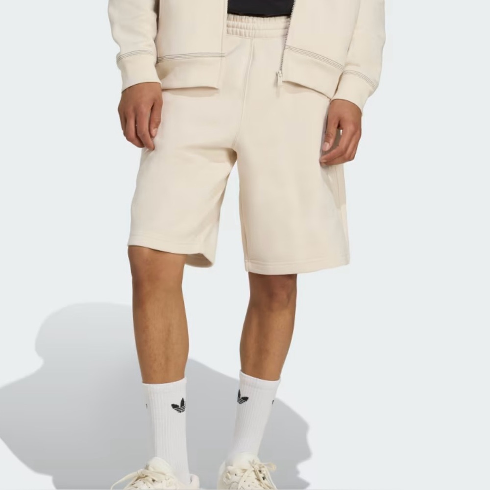 Adidas originals trefoil essential shorts - white size XL MEN’S NWT